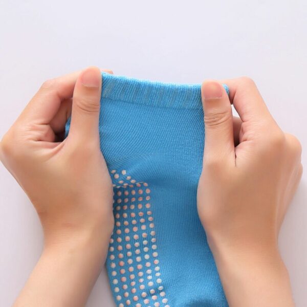 Trampoline Anti-slip Socks - Image 3